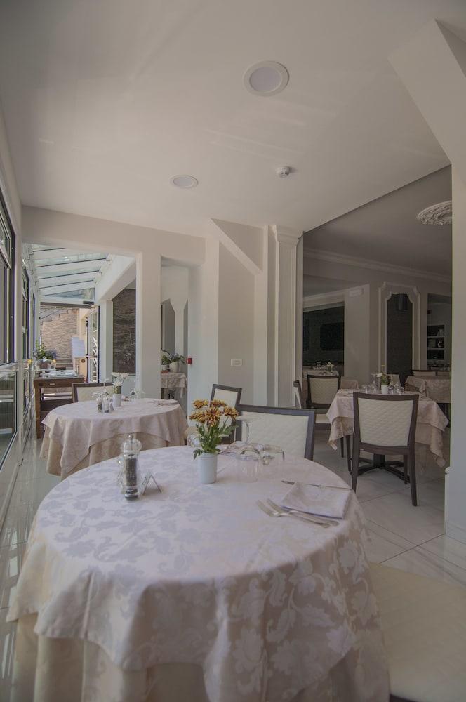 Hotel Flora Stresa Dış mekan fotoğraf
