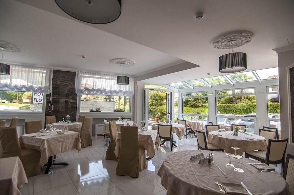 Hotel Flora Stresa Dış mekan fotoğraf