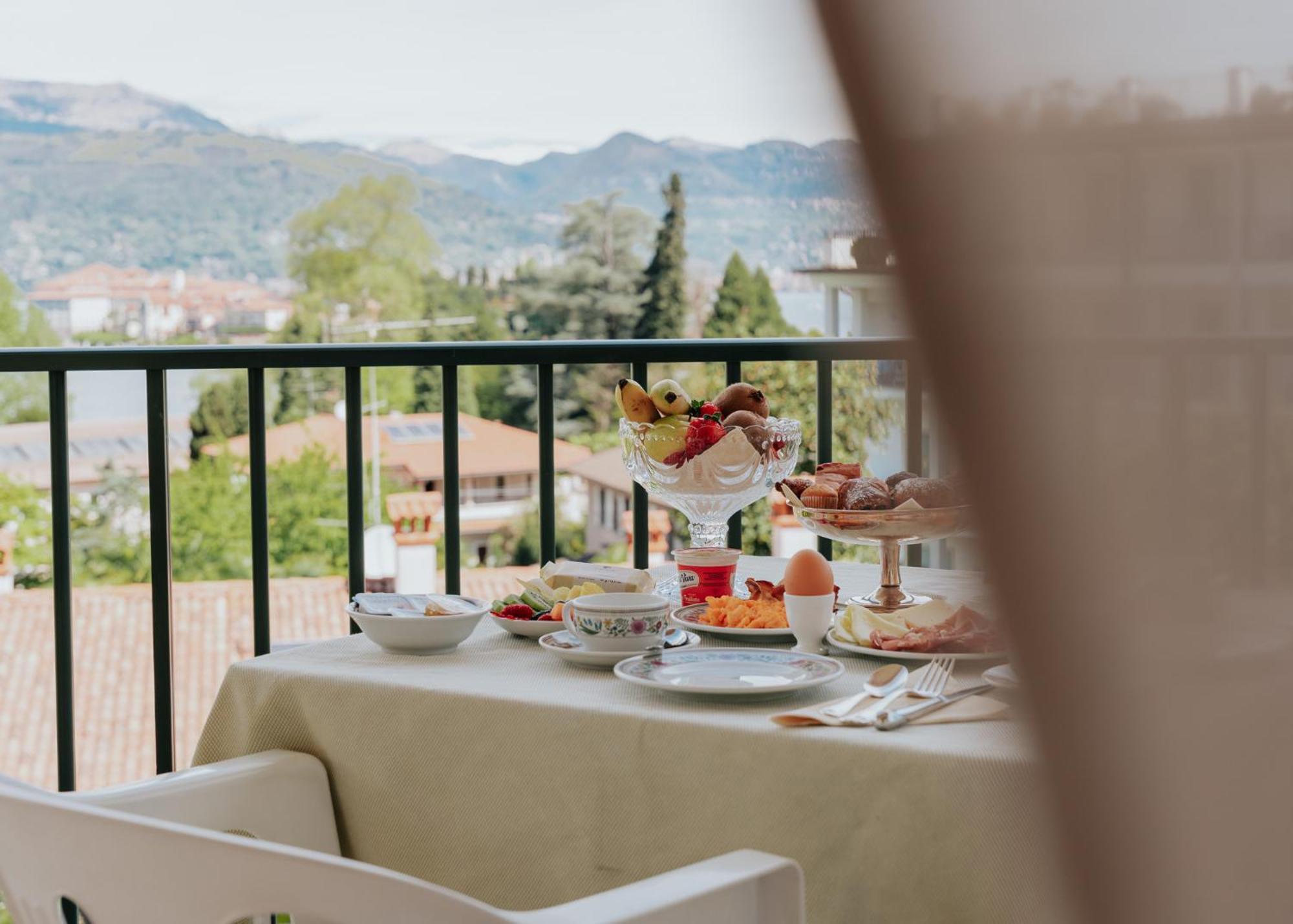 Hotel Flora Stresa Dış mekan fotoğraf