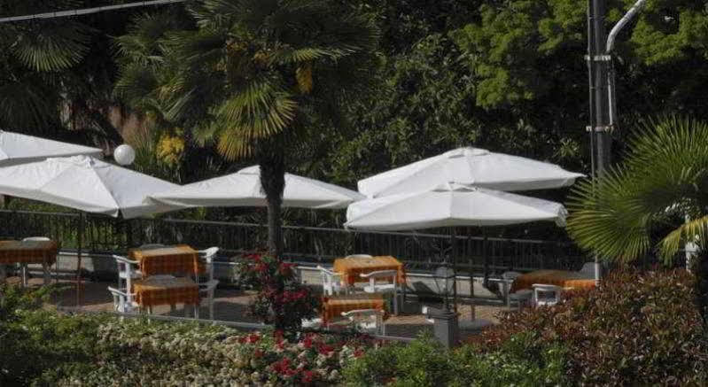 Hotel Flora Stresa Dış mekan fotoğraf