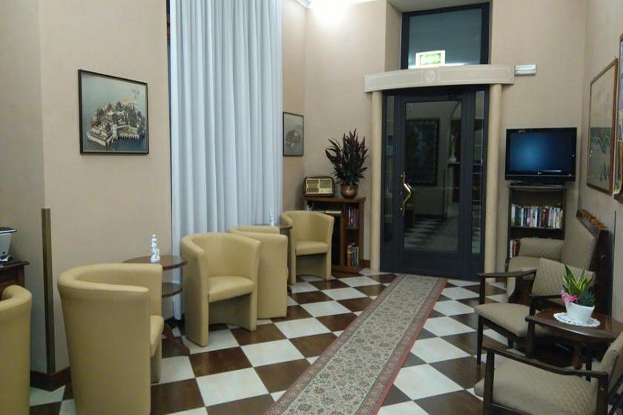 Hotel Flora Stresa Dış mekan fotoğraf
