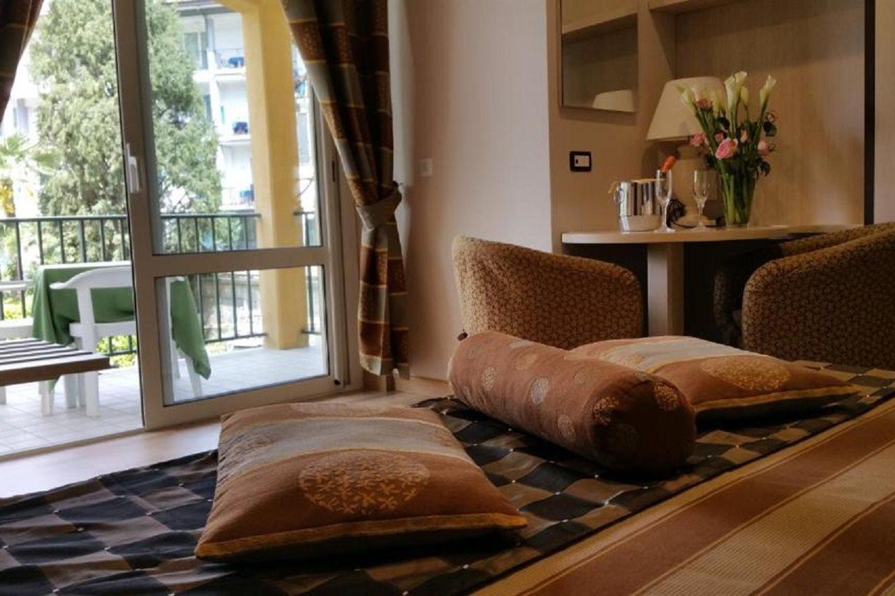 Hotel Flora Stresa Dış mekan fotoğraf